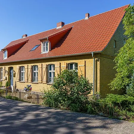 Country house Amelrode Zu *