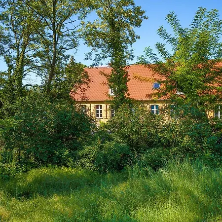 Amelrode Zu Country house *